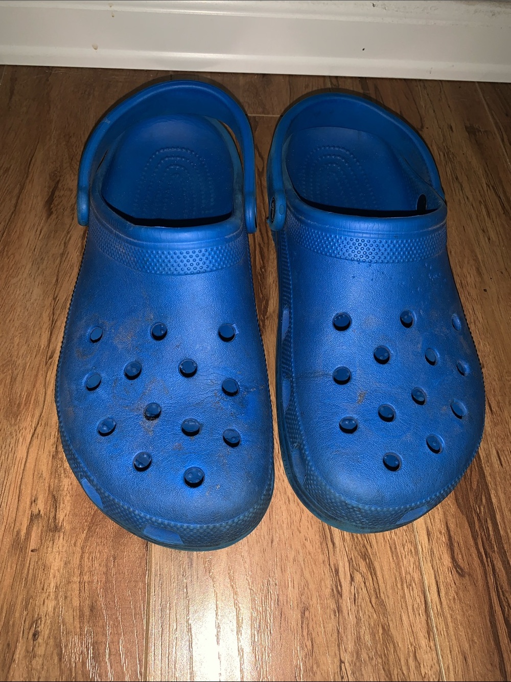 CROCS Classic Clog in Bright Blue with Heel Strap
